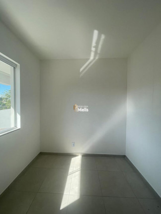 Imagem Imóvel com 2 Quartos à Venda, 55 m² em Centro - Viamão