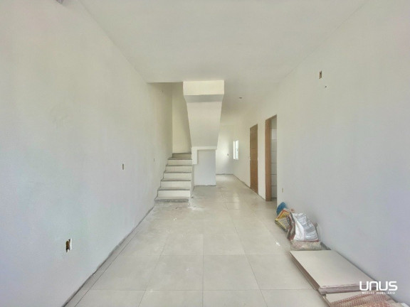 Imagem Sobrado com 2 Quartos à Venda, 105 m² em Potecas - São José