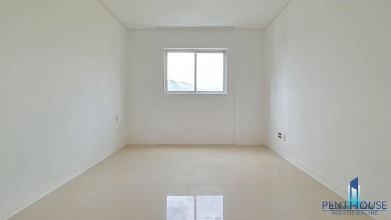 Imagem Apartamento com 3 Quartos à Venda, 130 m² em Centro - Balneário Camboriú Imagem Apartamento com 3 Quartos à Venda, 130 m² em Centro - Balneário Camboriú