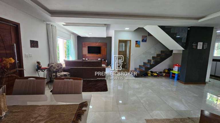 Imagem Casa com 3 Quartos à Venda, 180 m² em Albuquerque - Teresópolis Imagem Casa com 3 Quartos à Venda, 180 m² em Albuquerque - Teresópolis