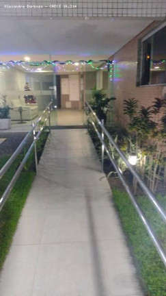 Imagem Apartamento com 3 Quartos à Venda, 64 m² em Imbiribeira - Recife