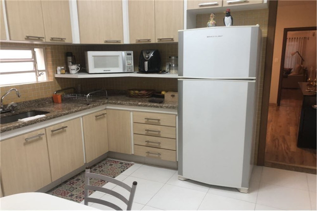 Imagem Casa com 3 Quartos à Venda, 150 m² em Vila Canero - São Paulo