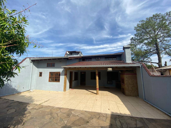 Casa com 4 Quartos à Venda, 360 m² em Canoas