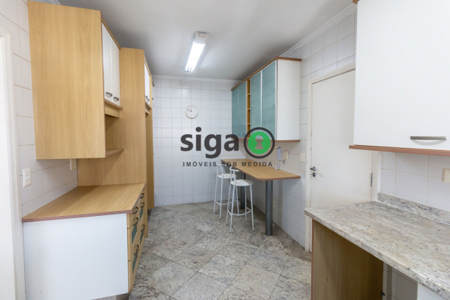 Imagem Apartamento com 3 Quartos para Alugar, 240 m² em Itaim Bibi - São Paulo