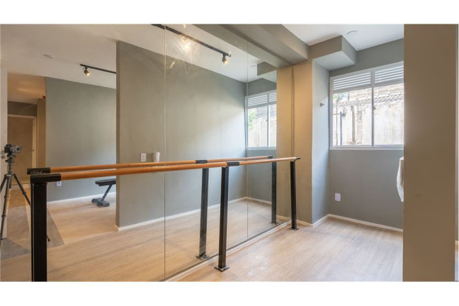 Imagem Apartamento com 2 Quartos à Venda, 42 m² em Barra Funda - São Paulo Imagem Apartamento com 2 Quartos à Venda, 42 m² em Barra Funda - São Paulo