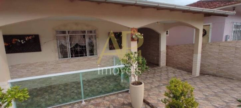 Casa com 3 Quartos à Venda, 250 m² em Jardim Janaína - Biguaçu