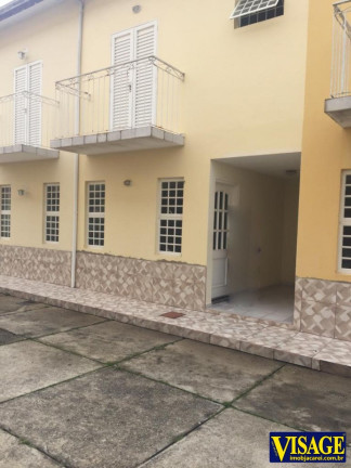Casa com 2 Quartos à Venda, 69 m² em Jd. Panorama - Jacareí