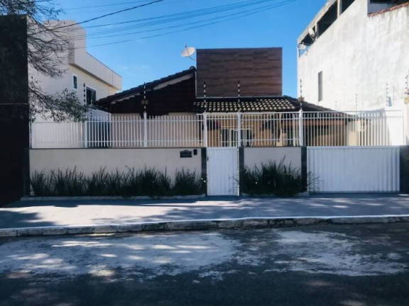 Imagem Casa com 3 Quartos à Venda, 94 m² em Itapebussu - Guarapari
