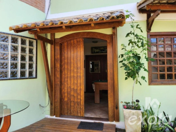 Imagem Sobrado com 5 Quartos à Venda, 425 m² em Manguinhos - Serra