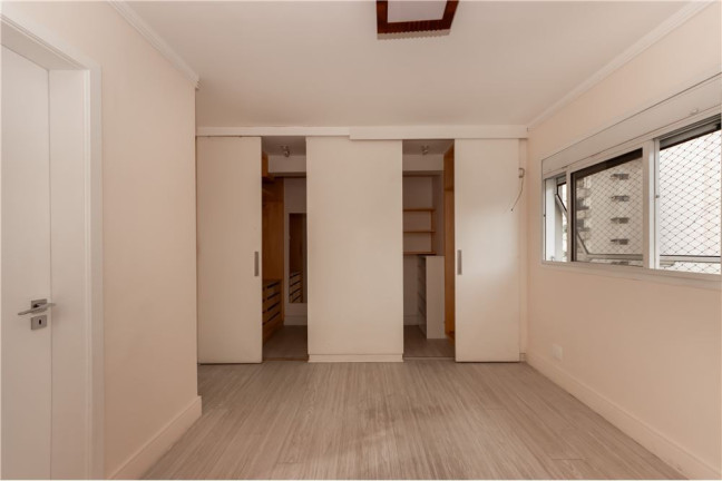 Imagem Apartamento com 3 Quartos à Venda, 159 m² em Vila Nova Conceição - São Paulo Imagem Apartamento com 3 Quartos à Venda, 159 m² em Vila Nova Conceição - São Paulo