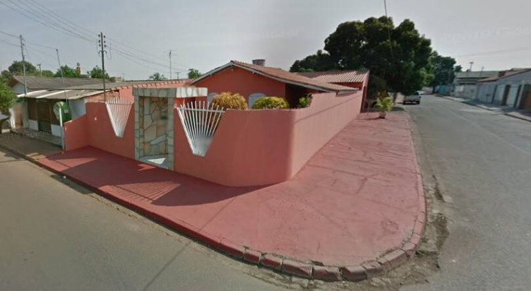 Casa com 3 Quartos à Venda, 250 m² em Jardim Dos Estados - Várzea Grande