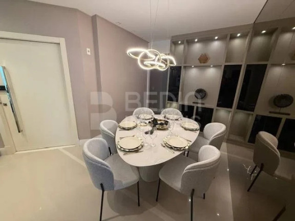 Imagem Apartamento com 3 Quartos à Venda, 135 m² em Centro - Balneário Camboriú Imagem Apartamento com 3 Quartos à Venda, 135 m² em Centro - Balneário Camboriú