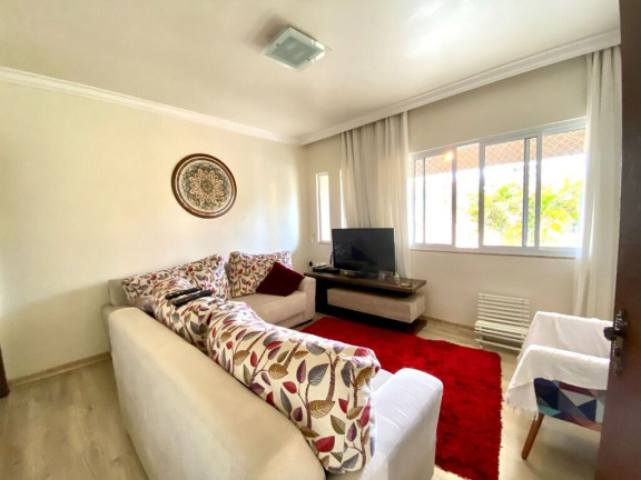 Imagem Casa com 3 Quartos à Venda, 338 m² em Jardim Itália - Chapecó