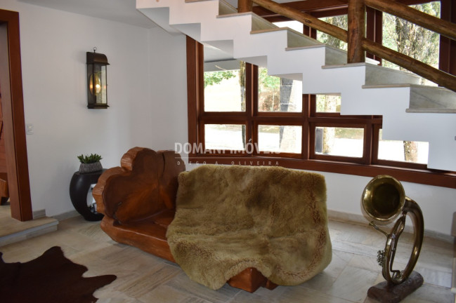 Imagem Casa com 8 Quartos à Venda, 1.868 m² em Região Da Pedra Do Fogo - Campos Do Jordão Imagem Casa com 8 Quartos à Venda, 1.868 m² em Região Da Pedra Do Fogo - Campos Do Jordão
