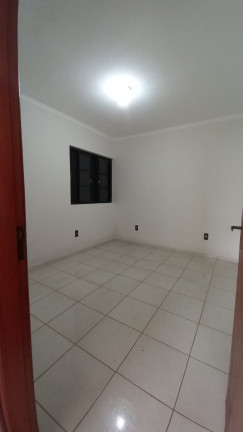 Imagem Casa com 4 Quartos à Venda, em Jardim Samello V - Franca Imagem Casa com 4 Quartos à Venda, em Jardim Samello V - Franca