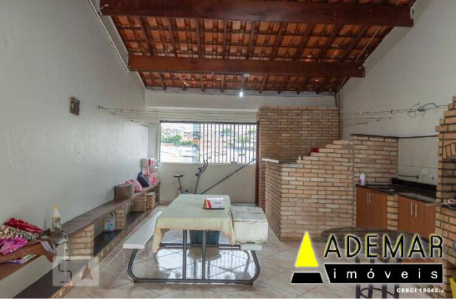 Imagem Casa com 3 Quartos à Venda, em Alves Dias - São Bernardo Do Campo Imagem Casa com 3 Quartos à Venda, em Alves Dias - São Bernardo Do Campo
