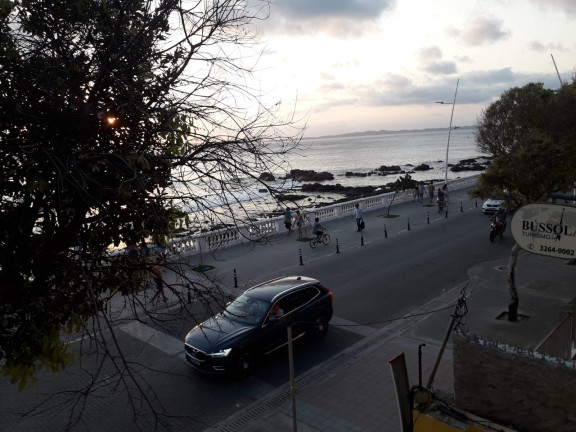 Imagem Sobrado com 6 Quartos à Venda,  em Barra - Salvador
