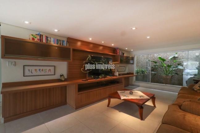 Imagem Casa com 4 Quartos à Venda ou Locação, 535 m² em Jardim Marajoara - São Paulo Imagem Casa com 4 Quartos à Venda ou Locação, 535 m² em Jardim Marajoara - São Paulo