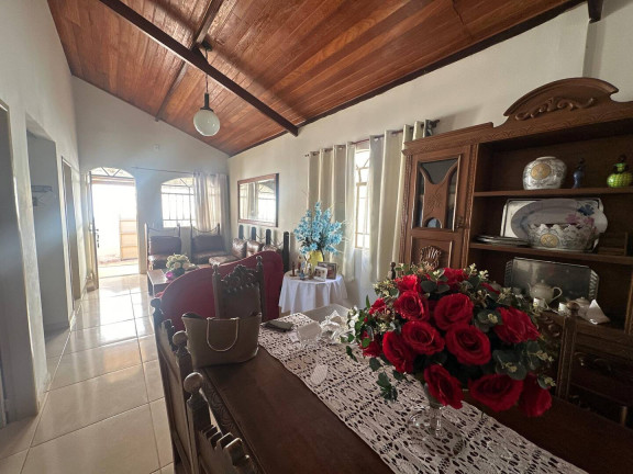 Imagem Casa com 3 Quartos à Venda, 584 m² em Santa Terezinha De Minas - Itatiaiuçu