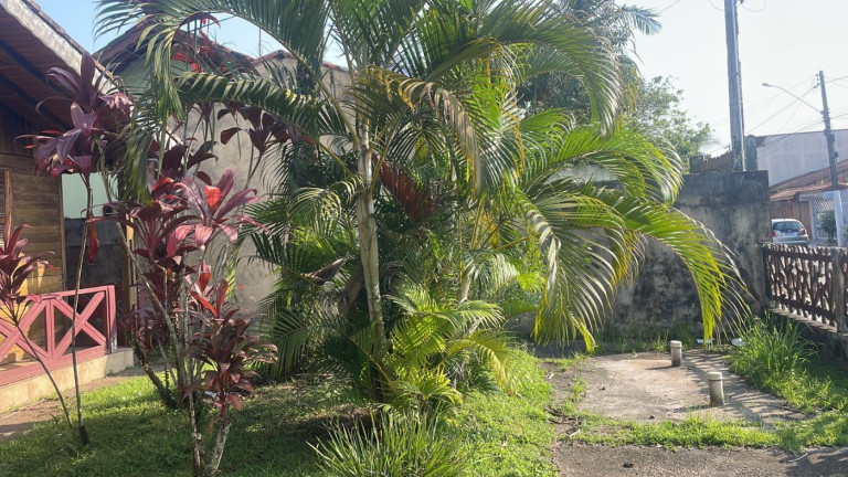 Imagem Casa com 2 Quartos à Venda, 250 m² em Tupy - Itanhaém