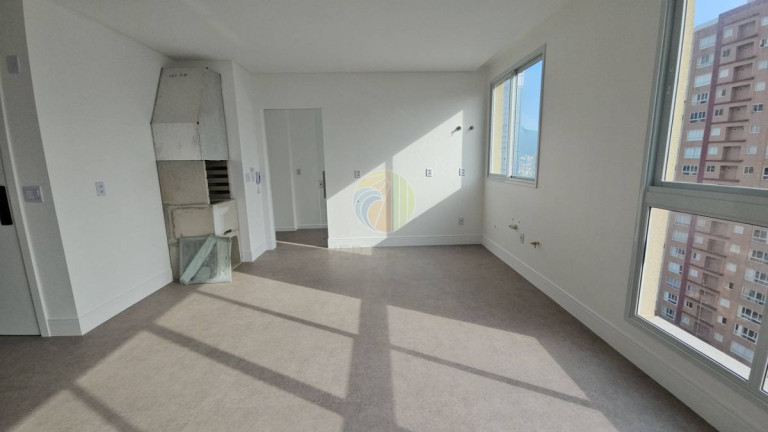 Imagem Apartamento com 4 Quartos à Venda, 142 m² em Centro - Balneário Camboriú Imagem Apartamento com 4 Quartos à Venda, 142 m² em Centro - Balneário Camboriú