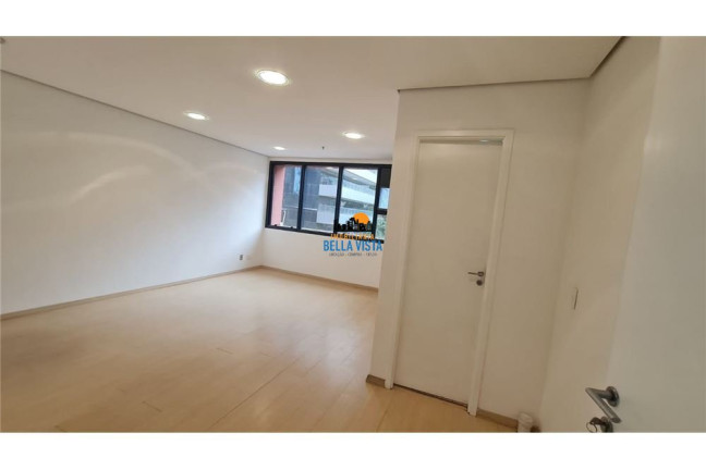 Imagem Sala Comercial à Venda, em Vila Olímpia - São Paulo Imagem Sala Comercial à Venda, em Vila Olímpia - São Paulo