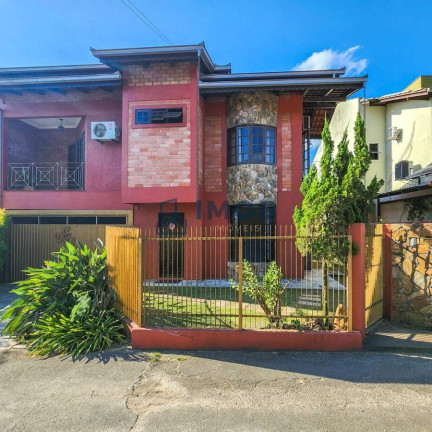Casa com 3 Quartos à Venda, 135 m² em Ilha Da Figueira - Jaraguá Do Sul