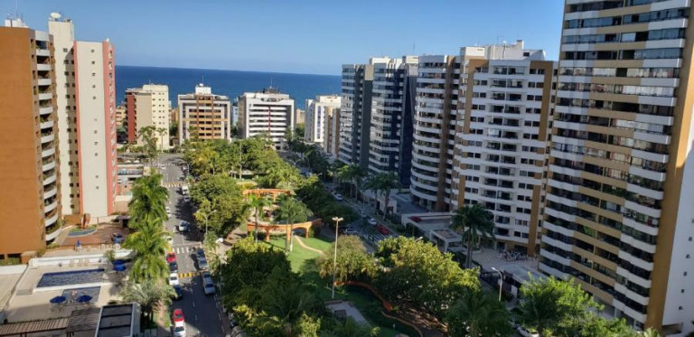 Imagem Apartamento com 4 Quartos à Venda, 180 m² em Pituba - Salvador