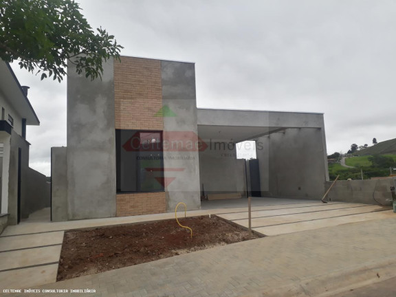 Casa com 3 Quartos à Venda, 136 m² em Condominio Cataguá Way - Taubaté