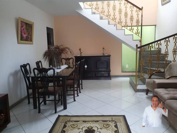 Imagem Casa com 4 Quartos à Venda, 190 m² em Taquara - Rio De Janeiro Imagem Casa com 4 Quartos à Venda, 190 m² em Taquara - Rio De Janeiro
