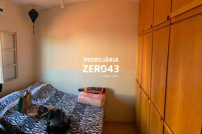 Imagem Casa de Condomínio com 3 Quartos à Venda, 107 m² em Parque Jamaica - Londrina