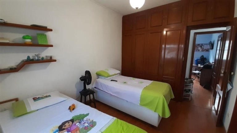 Imagem Casa com 3 Quartos à Venda, 163 m² em Marapé - Santos