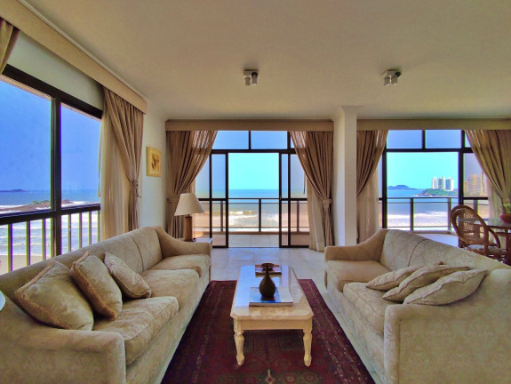 Apartamento com 3 Quartos à Venda, 200 m² em Pitangueiras - Guarujá