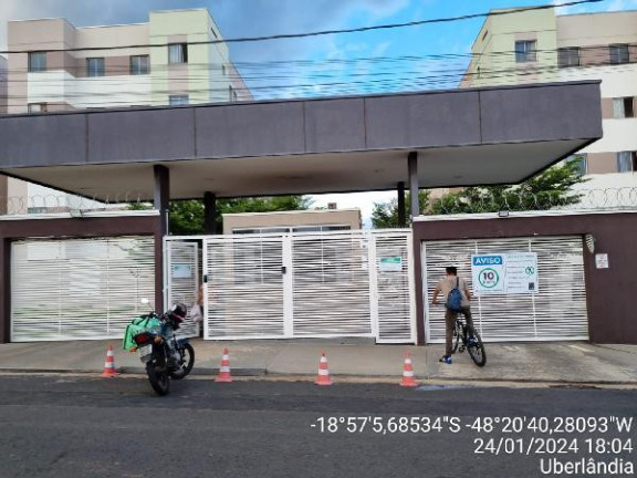 Apartamento com 2 Quartos à Venda, 55 m² em Jardim Celia - Uberlandia