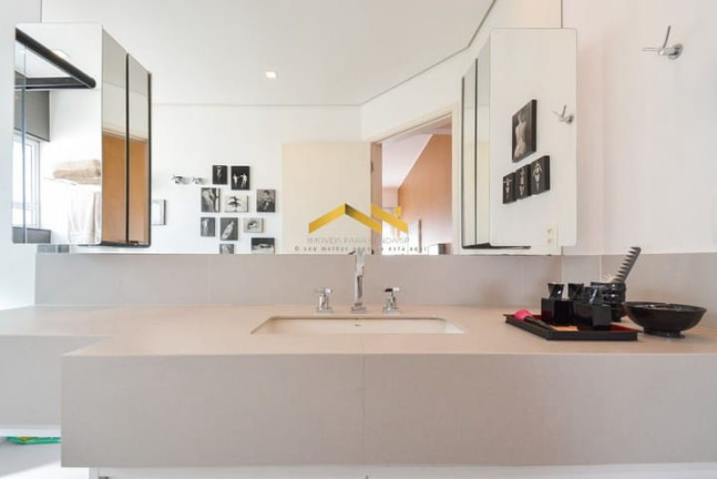 Apartamento com 3 Quartos à Venda, 259 m² em Higienópolis - São Paulo