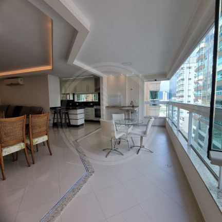 Apartamento com 3 Quartos à Venda, 129 m² em Andorinha - Itapema