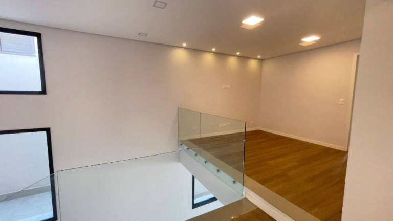 Imagem Casa com 3 Quartos à Venda, 310 m² em Alphaville 3 - Santana De Parnaíba Imagem Casa com 3 Quartos à Venda, 310 m² em Alphaville 3 - Santana De Parnaíba