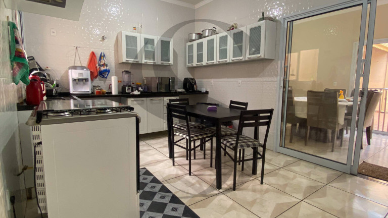 Imagem Casa à Venda, 300 m² em Vila Carvalho - Sorocaba Imagem Casa à Venda, 300 m² em Vila Carvalho - Sorocaba
