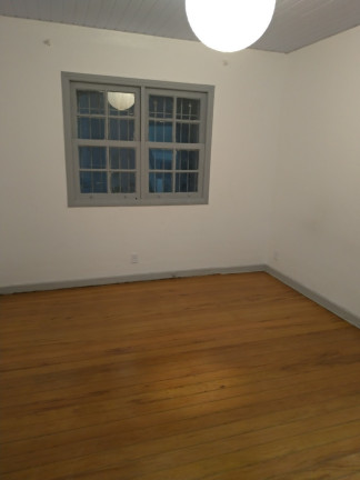 Imagem Sobrado com 3 Quartos à Venda, 232 m² em Vila Zat - São Paulo