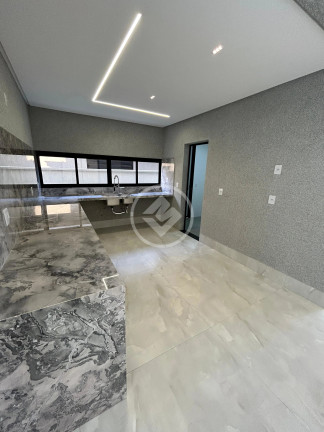 Casa com 4 Quartos à Venda, 300 m² em Casa Portal Do Sol Green - Goiânia