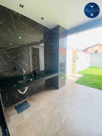 Imagem Casa com 3 Quartos à Venda, 141 m² em Residencial Santa Fé - Goiânia Imagem Casa com 3 Quartos à Venda, 141 m² em Residencial Santa Fé - Goiânia