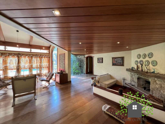 Imagem Casa com 5 Quartos à Venda, 6 m² em Vila Santo Antônio - Cotia Imagem Casa com 5 Quartos à Venda, 6 m² em Vila Santo Antônio - Cotia