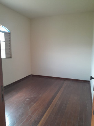 Imagem Casa com 2 Quartos à Venda, 980 m² em Icaivera - Betim Imagem Casa com 2 Quartos à Venda, 980 m² em Icaivera - Betim