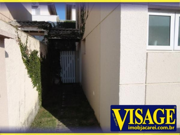 Imagem Casa de Condomínio com 3 Quartos à Venda,  em Prol. Jd. St. Maria - Jacareí