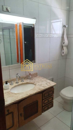 Imagem Casa com 3 Quartos à Venda, 185 m² em Anchieta - São Bernardo Do Campo Imagem Casa com 3 Quartos à Venda, 185 m² em Anchieta - São Bernardo Do Campo