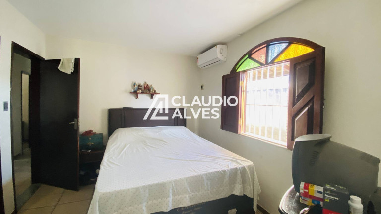 Imagem Casa com 4 Quartos à Venda, 200 m² em Santa Mônica - Feira De Santana