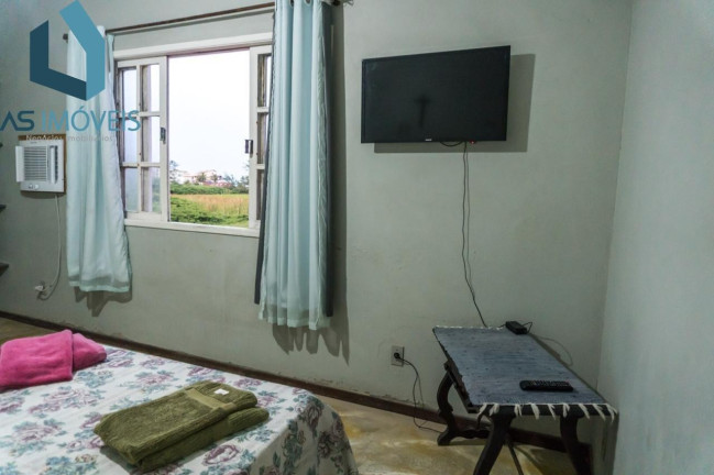 Imagem Casa com 7 Quartos à Venda, 240 m² em Foguete - Cabo Frio Imagem Casa com 7 Quartos à Venda, 240 m² em Foguete - Cabo Frio
