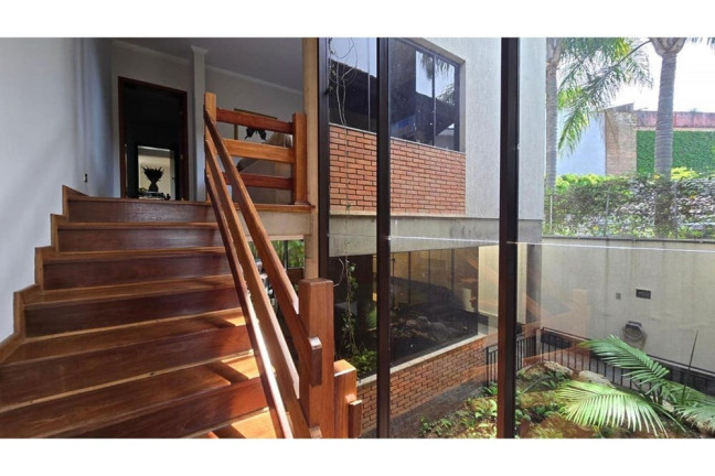 Imagem Casa com 5 Quartos à Venda, 381 m² em Parque Dos Príncipes - São Paulo
