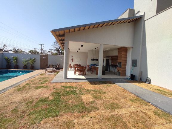 Imagem Imóvel com
3 Quartos à Venda, 131 m² em
Sitios Santa Luzia -
Aparecida De Goiania Imagem Imóvel com
3 Quartos à Venda, 131 m² em
Sitios Santa Luzia -
Aparecida De Goiania