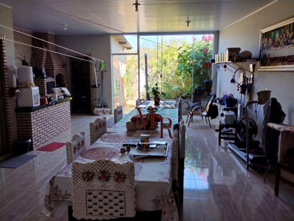 Imagem Casa com 2 Quartos à Venda, 194 m² em São João - Votuporanga